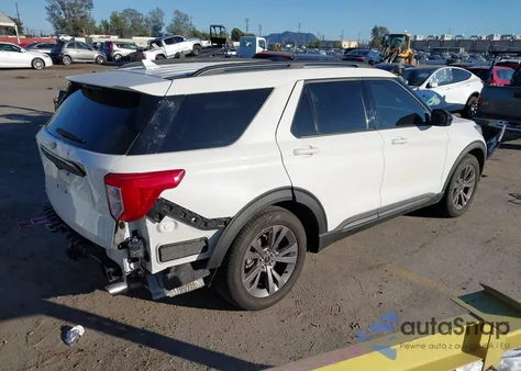 2023 Ford Explorer Xlt from USA, damaged, VIN 1FMSK7DH5PGB07702